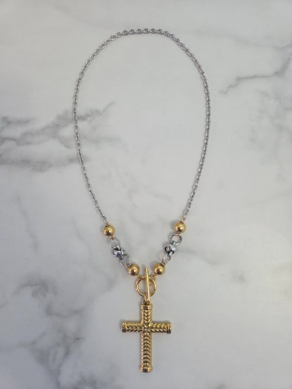 Two Tone Gold Silver Chevron Cross Toggle Chain Necklace - Picture 3 of 15